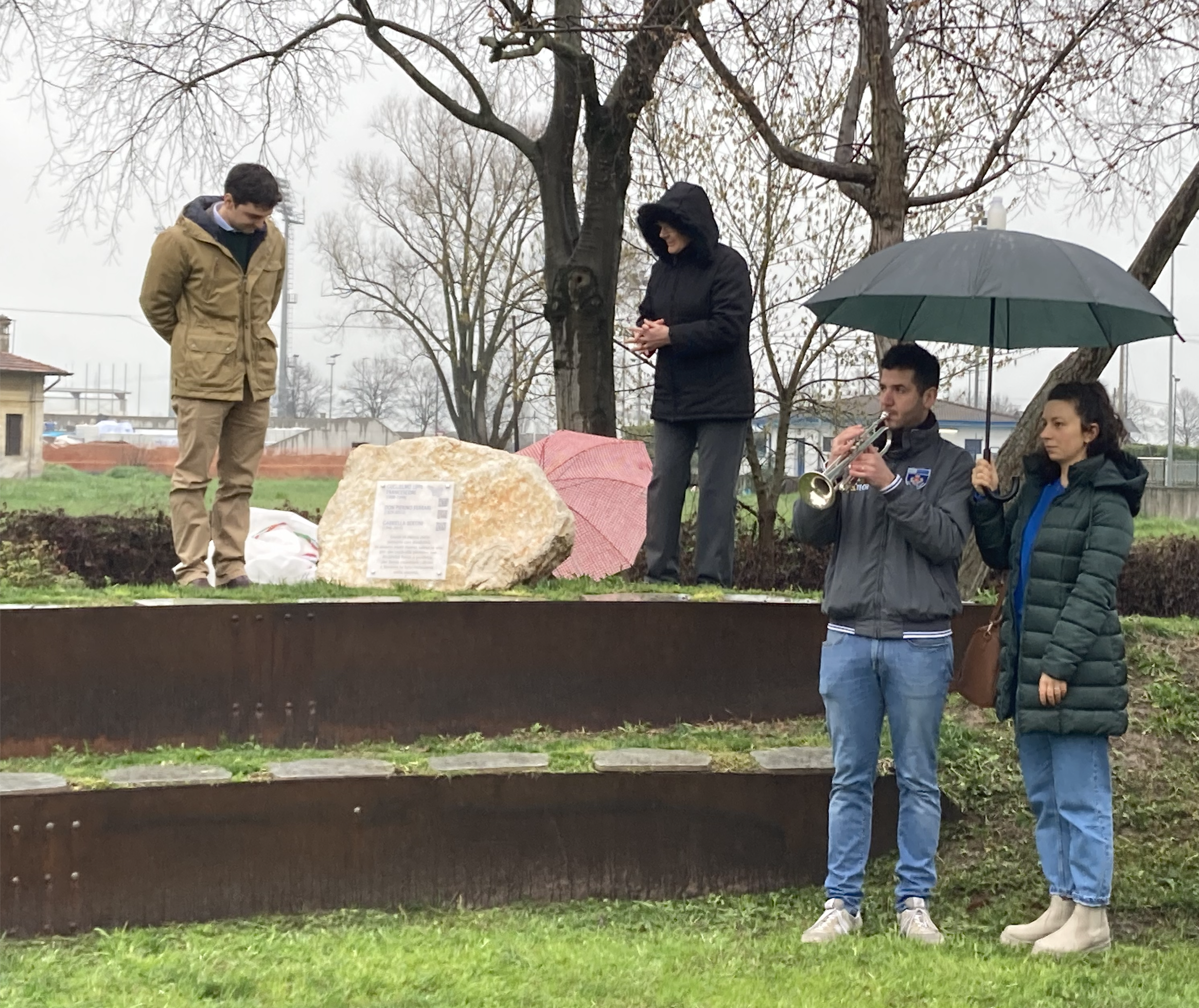 Calvisano 9 marzo 2024: giornata dei giusti in difesa delle persone con disabilità: dedicato l'albero ai giusti Guglielmo Lippi Francesconi, don Pierino Ferrari e Gabriella Bertini.